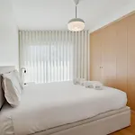 Guestready - Modern In Boavista * Porto